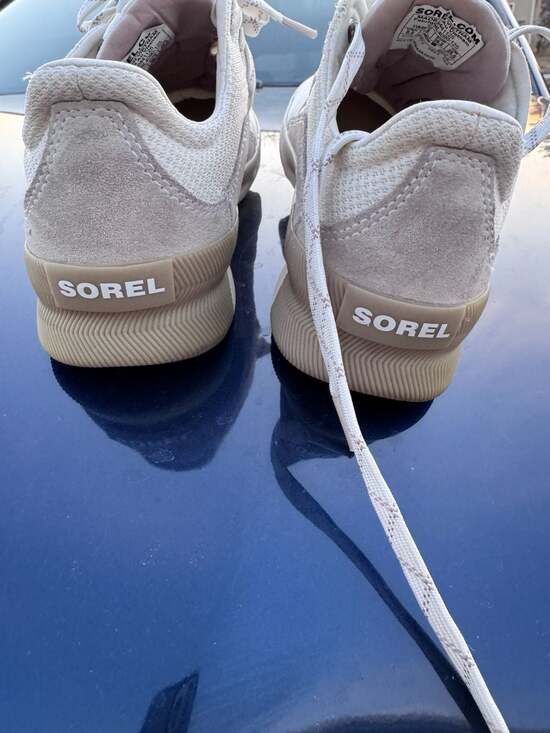 Sorel - Picture 3 of 5